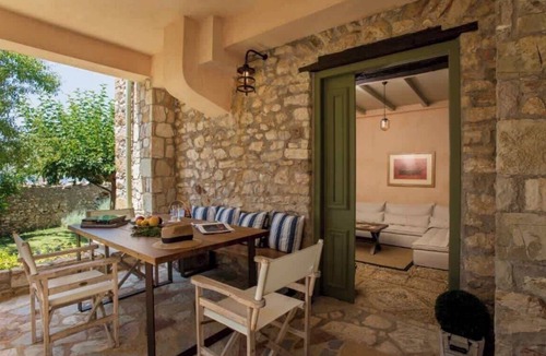 Kiparissia House | Kyparissia Old Town Lodge with Amazing SeaViews