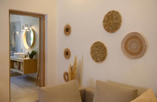 Liapades House | La Maisonette House in the Heart of Liapades Close to Rovinia Beach & Paleokastritsa