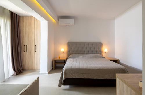 Lagomandra Hotel | Lagomandra Beach Hotel