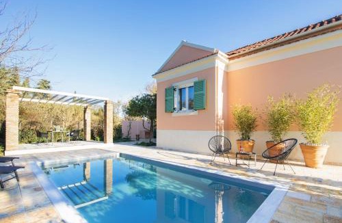 Corfu Villa | Lallo Living