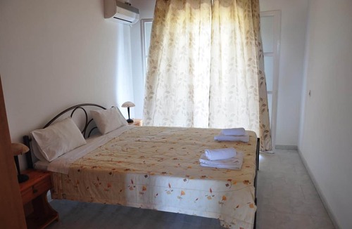 Acharavi Hotel | Libertys Studios