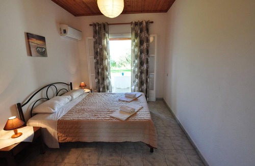 Acharavi Hotel | Libertys Studios