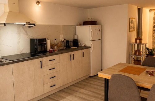 Vourliotes House | Lichno Spirit