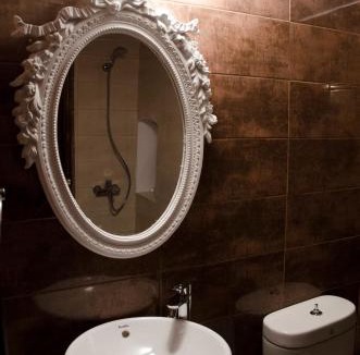 Mesta Apartment | Lida Mary