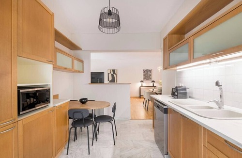 Marousi Apartment | Light-Filled 3BR Apartment in Marousi