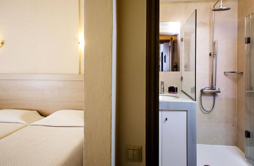 Vamvakopoulo Apartment | Lili Apartments,203,oasis 2,5 km from Hania center