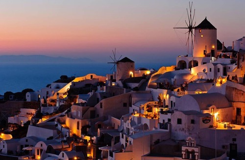 Oia House | Lioyerma Windmill Villa With Outdoor Hot Tub