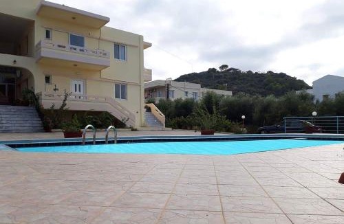 Agia Apartment | Litinas Apartments with pool