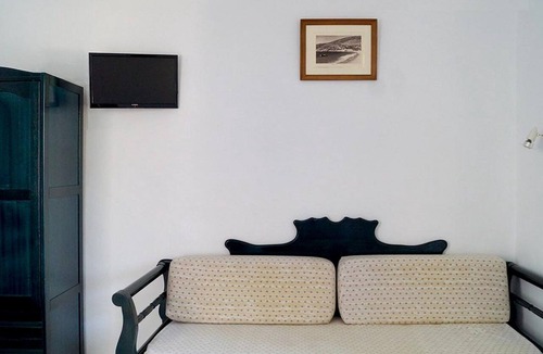 Platis Gialos Apartment | Lodge Narlis - Lais Room - Next to the beach