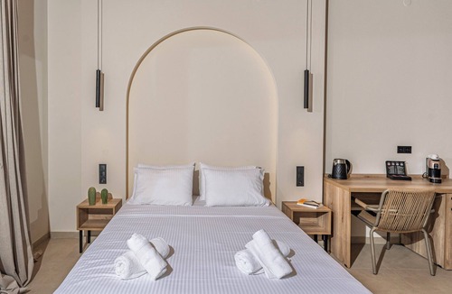 Gazi House | Lotus Serenity Suites