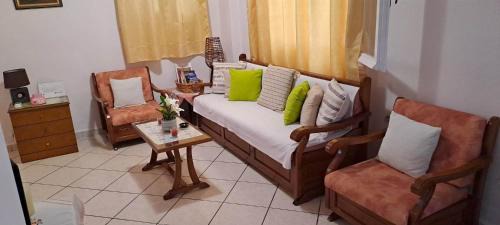 Spetses Apartment | Loula's House
