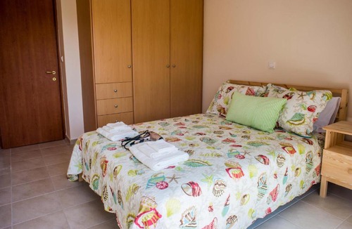 Ligia Apartment | Lovely Apartment Next to the Sea Lygia Korinthias