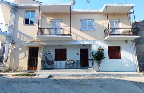 Ioannina Town Centre Apartment | Lucy's cozy house in the castle