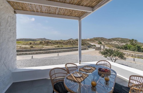 Milos Apartment | Luna Blanca
