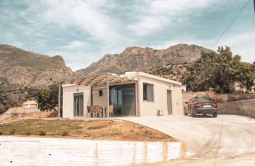 Fragkokastello Villa | Luxury apartment Reverie