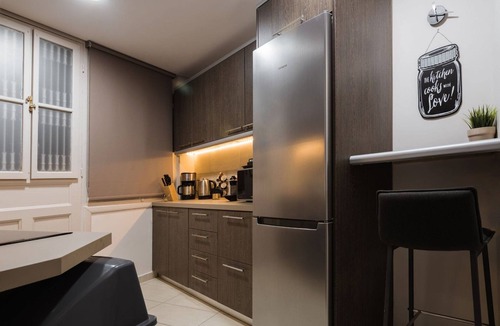 Makrigianni Villa | Luxury Athens Apartment | 3 Bedrooms | Aptm Kouga | Acropolis View