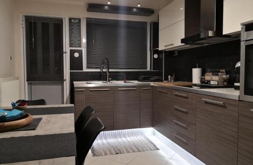 Spata-Artemida Apartment | Luxury Home