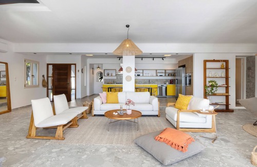 Dirfys-Messapia Villa | Luxury villa - Exclusive Beach access - 6BR - Pool