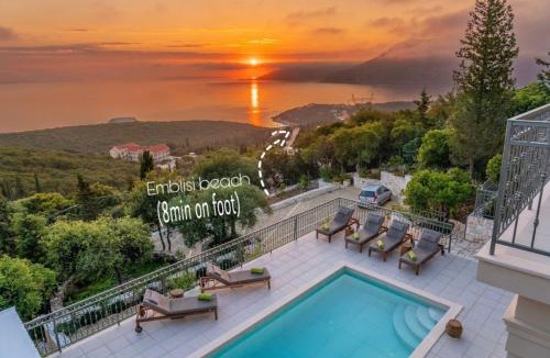Fiskardo Villa | Luxury Villa Fiscardo Walk - Heated Pool & Jacuzzi