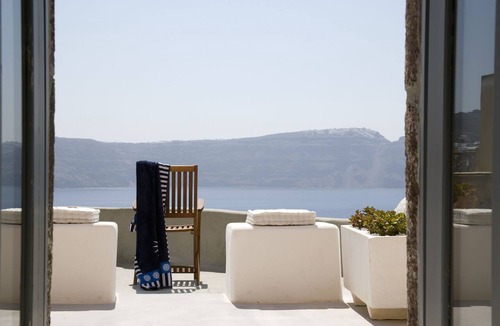Oia Villa | Lydia's House, luxurious villa with indoor heated splash pool and Caldera view