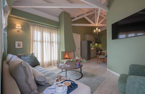 Kiparissia House | Maistro Residence, Kyparissia Old Town Collection