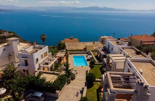 Mavrovouni Apartment | Malvazios Villas Azure Sea Villa