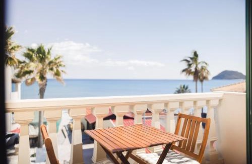 Agios Sostis Apartment | Manthos Beachfront Apartments, by ZanteWize