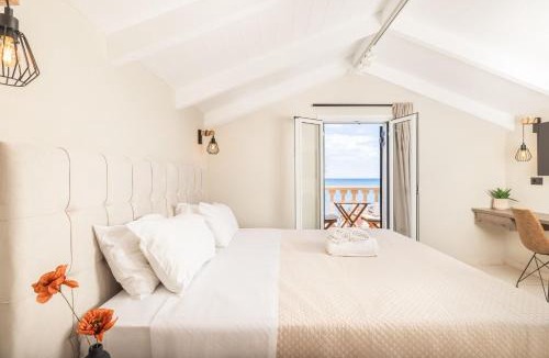 Agios Sostis Apartment | Manthos Beachfront Apartments, by ZanteWize