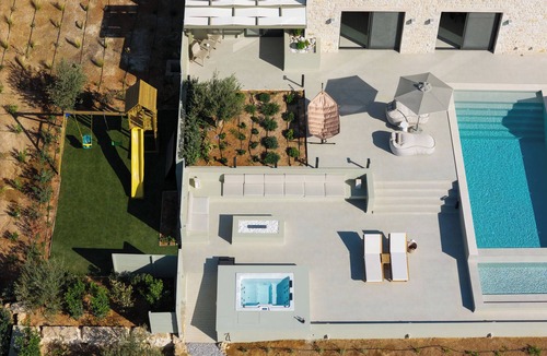 Atsipópoulon Villa | Manto Villa II, Heated Pool, Spa Whirlpool, SeaView