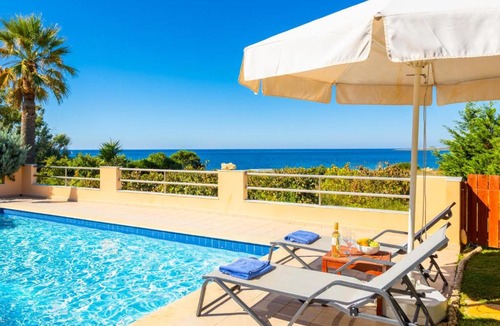 Kounopetra Villa | Maria Beach House