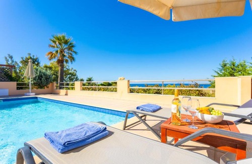 Kounopetra Villa | Maria Beach House