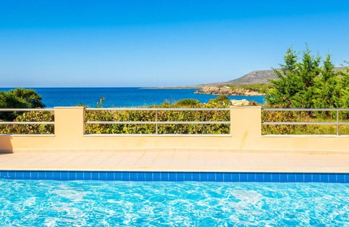 Kounopetra Villa | Maria Beach House