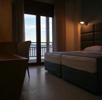 Ouranoupoli Apartment | Maria rooms to let Ouranoupoli