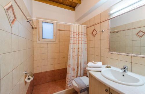 Aliki House | Maria's Village Two Bedroom House 5