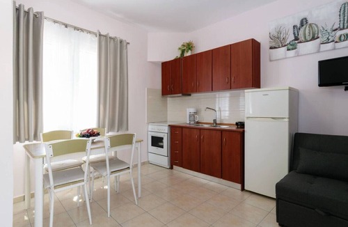 Galatas Apartment | Marianthi`s Maisonette