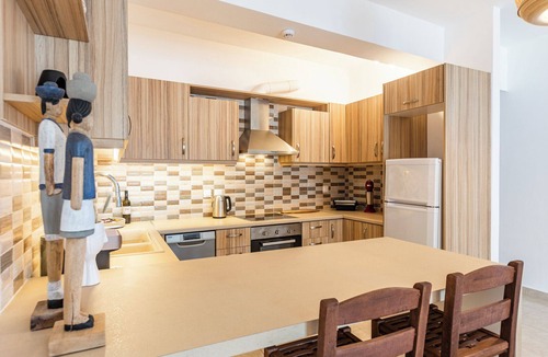 Merichas Apartment | Marvelous sea view 3-bedroom apartment with AC in Kythnos