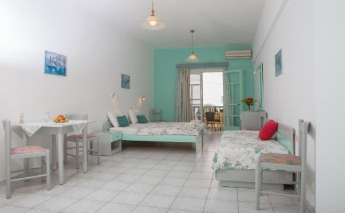 Mononaftis Apartment | Mary's Studios