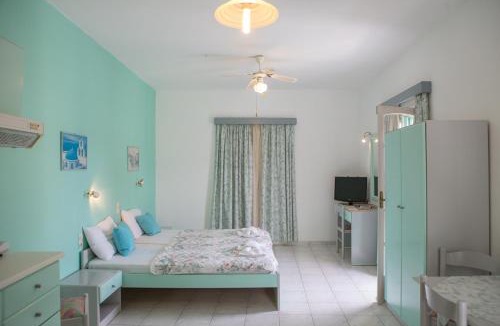 Mononaftis Apartment | Mary's Studios