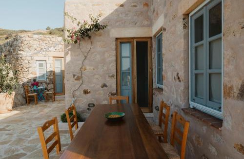 Kampos Villa | MAZAS House