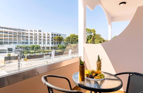 Theologos Bed & Breakfast | Megusta Suites