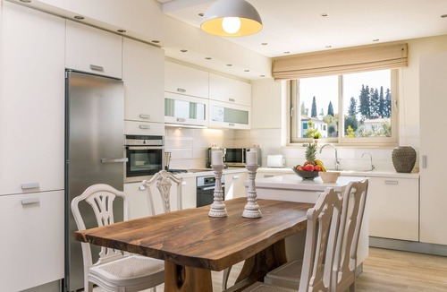 Corfu Town Villa | Melithea Seaview Villa – Private Luxury with Infinity Heated Pool & Sea Views