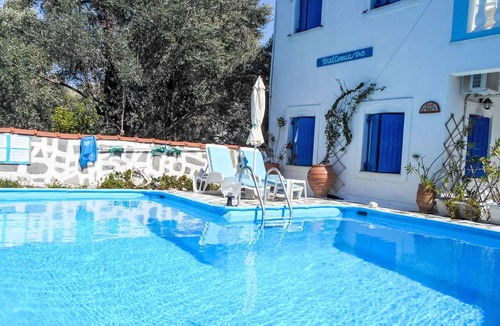 Marathokampos Apartment | Meltemia-Studie Samos ASPRES by Interhome