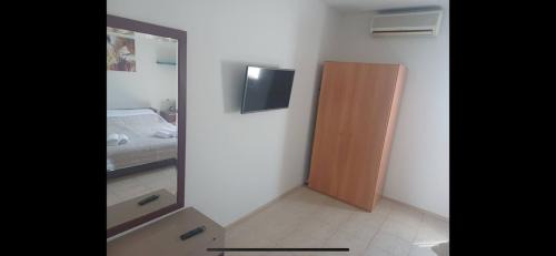 Nea Alikarnassos Apartment | Michalis Trypakis