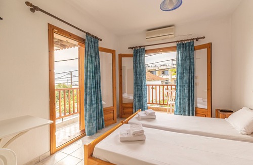 Nea Skioni Apartment | Mina Maria Apartments Double Room with Sea View