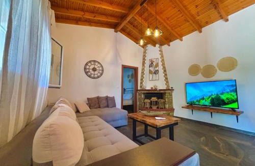 Neos Marmaras Apartment | MK Rustic Stays