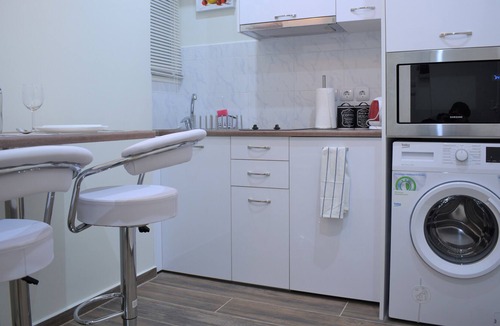 Dafni Apartment | Modern 1 Bedroom Gem In The Heart Of Athens