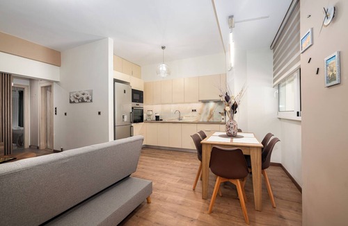 Kallithea Apartment | Modern 2BR Kallithea Apartment - Metro, WiFi & AC