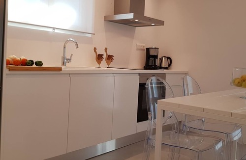 Paros House | Modern House near Parikia with 3 bedrooms & 2 bath