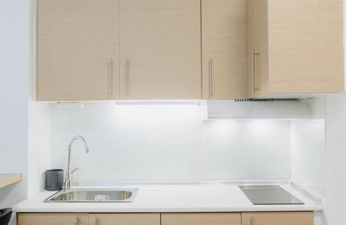 Charilaou Apartment | Modern & Independent Apartment - 8' from the Metro Terminal Station