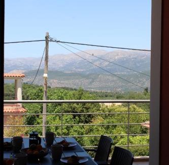 Lakithra Apartment | Modern Living Kefalonia